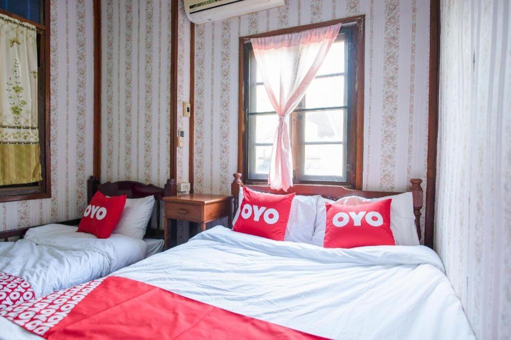Oyo 402 ラクナティー リゾート ナコーンパトム エクステリア 写真