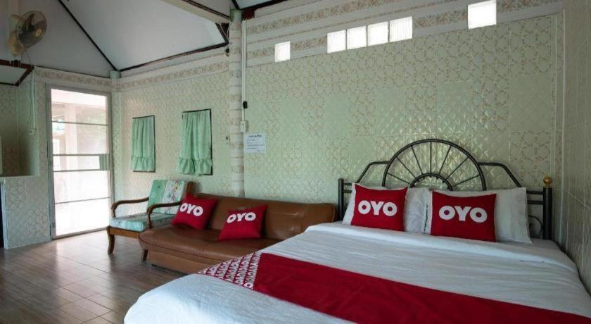 Oyo 402 ラクナティー リゾート ナコーンパトム エクステリア 写真