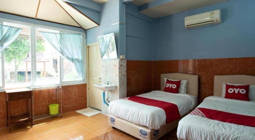 Oyo 402 ラクナティー リゾート ナコーンパトム エクステリア 写真